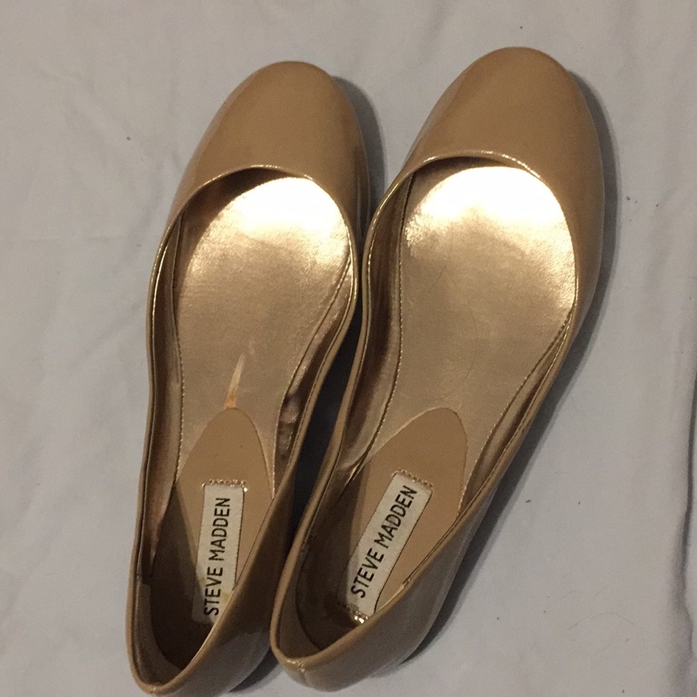 Steve Madden Nude Flats